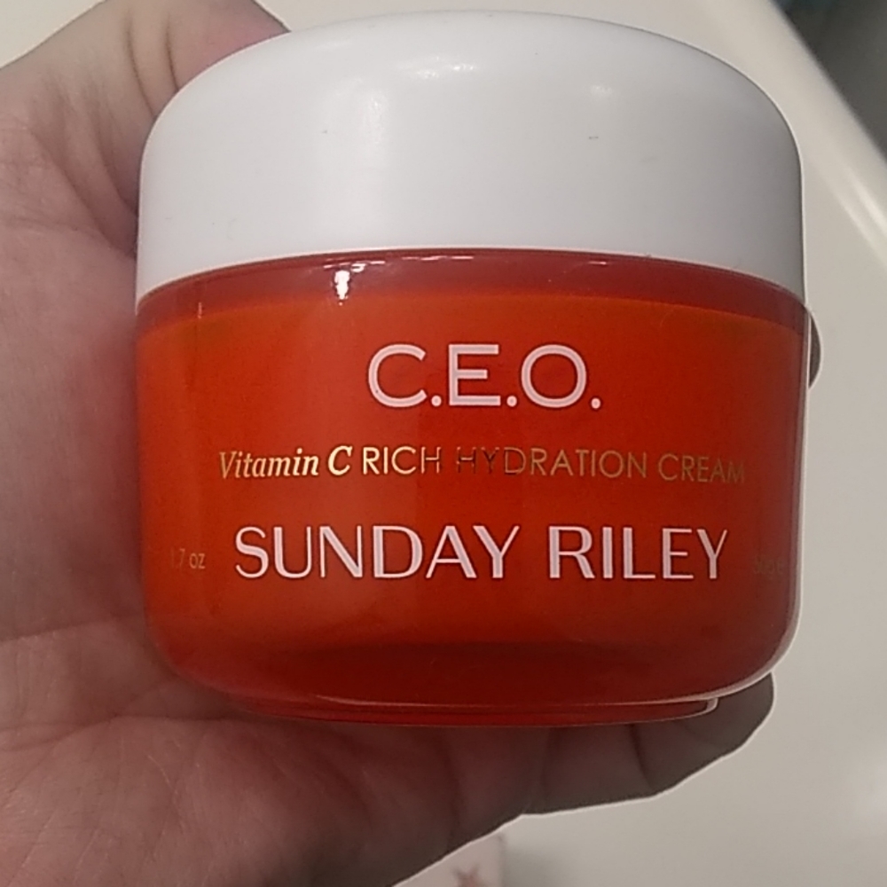 Hydrating face cream